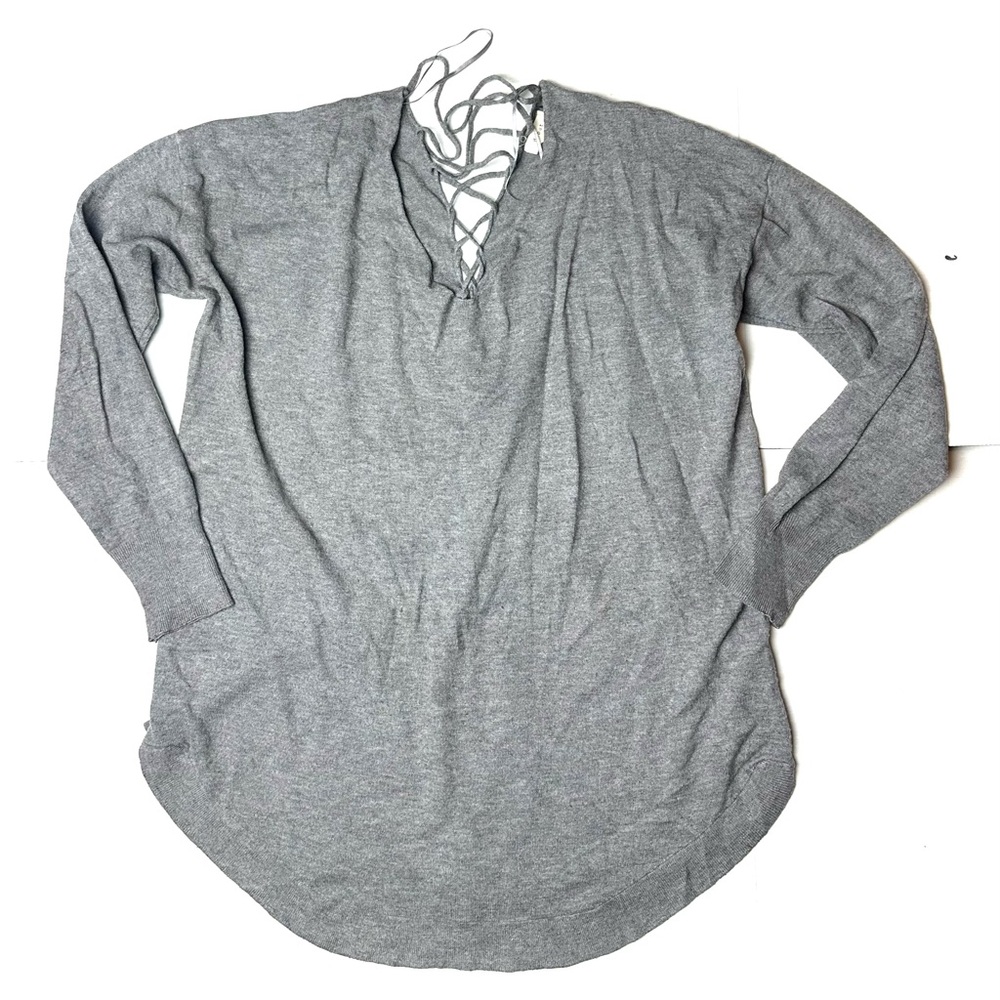 Debut lace up back sweater womens Medium cozycore Basic Gray Long Sleeve